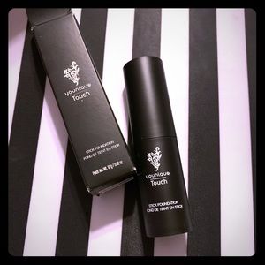 Younique Stick Foundation- Organza